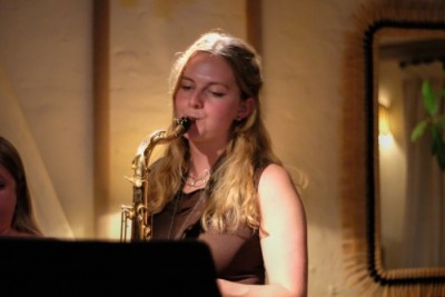 Tom Waters image from Louie Big Band